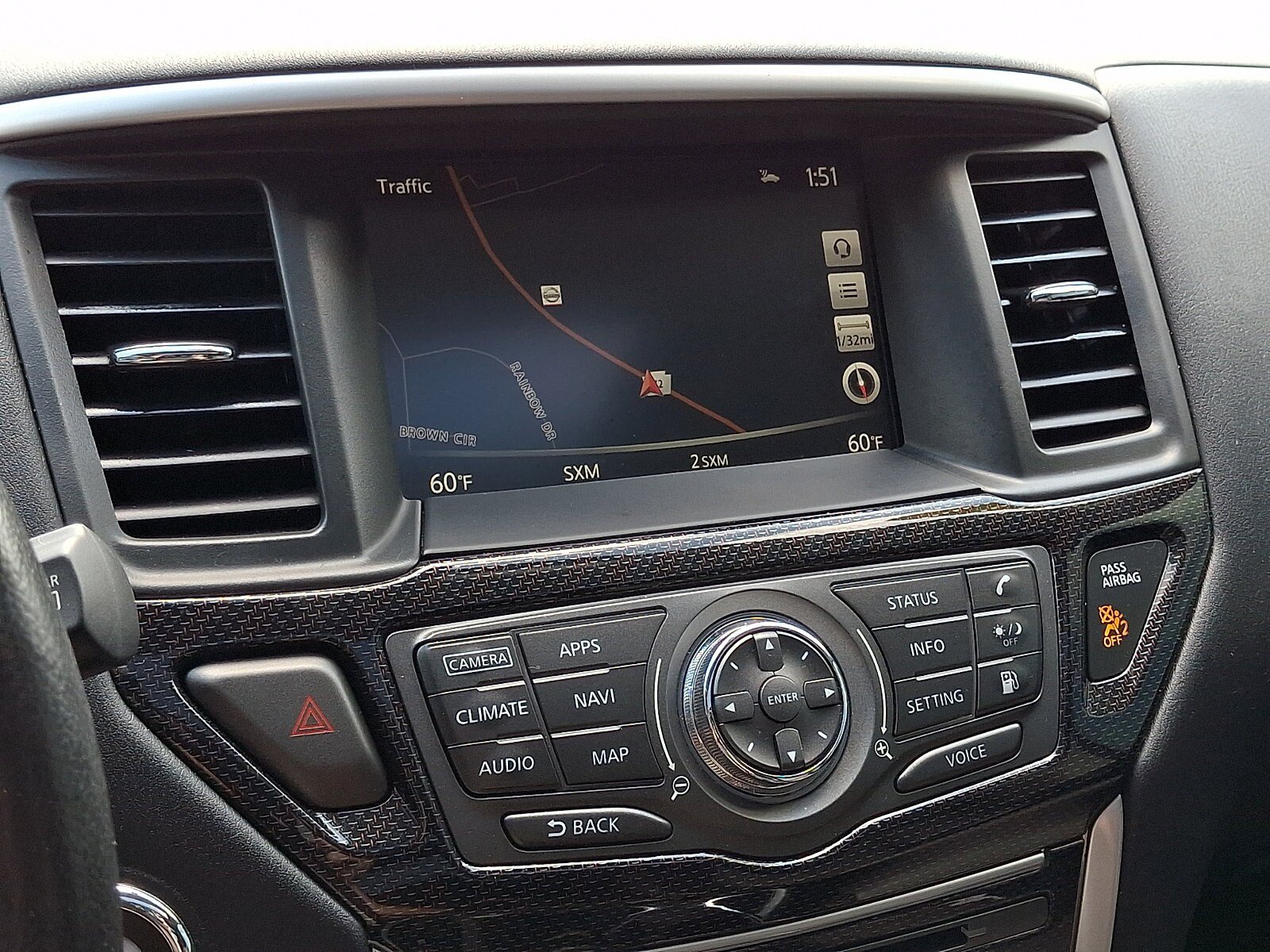 Used 2020 Nissan Pathfinder SL AWD/4WD image 20