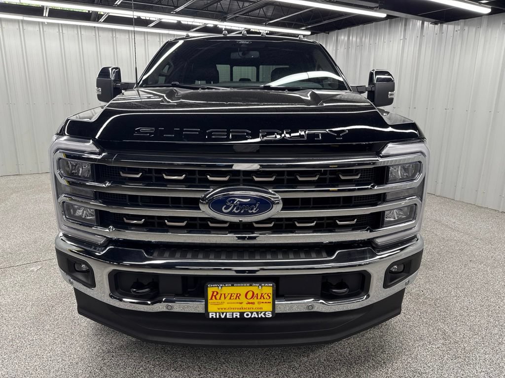 Used 2026 Ford F250 King Ranch w/ Chrome Package AWD/4WD image 2