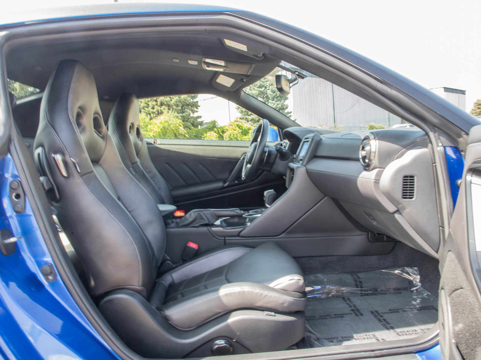 Used 2023 Nissan GT-R Premium AWD/4WD image 11