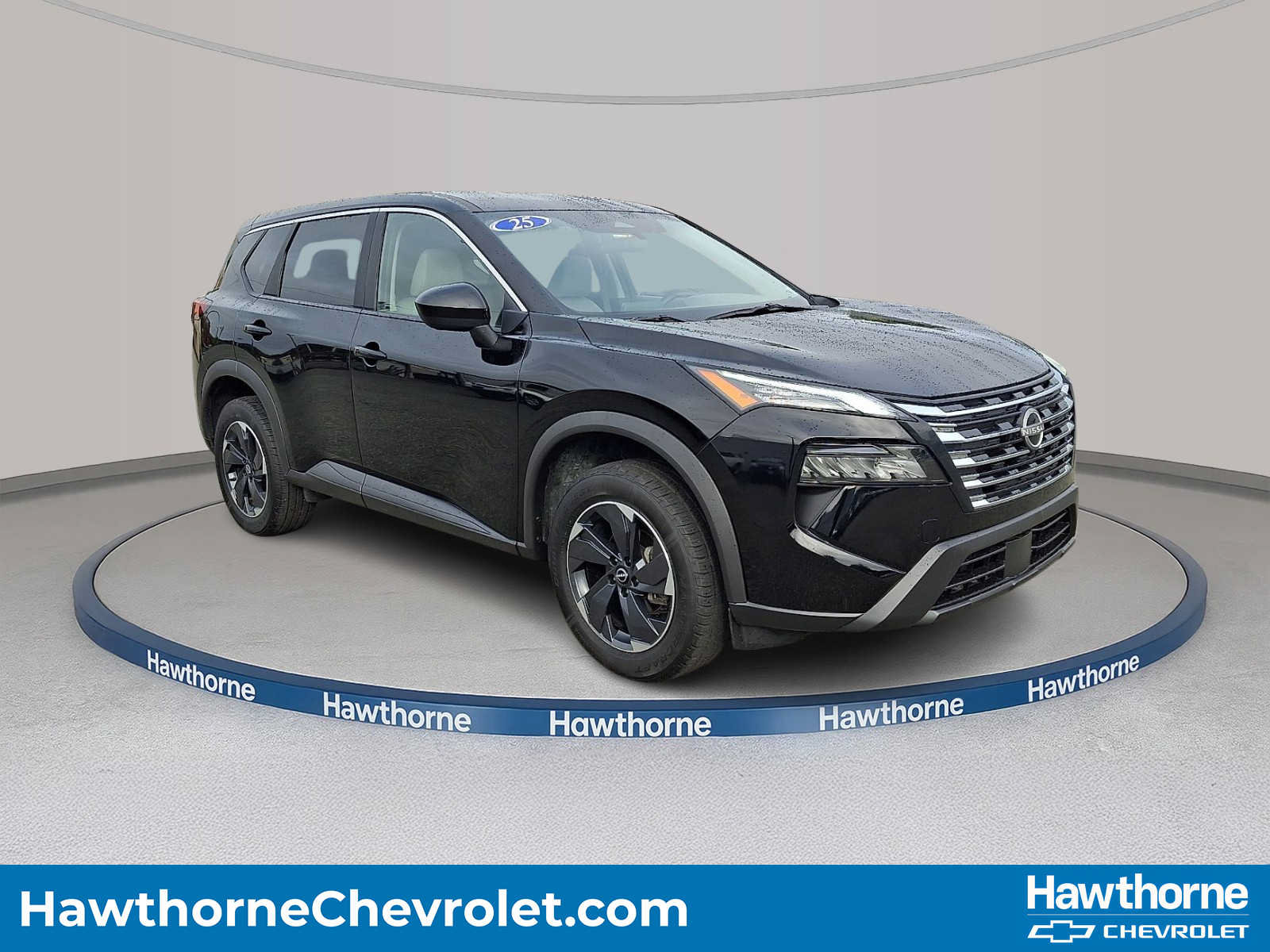 Used 2025 Nissan Rogue SV