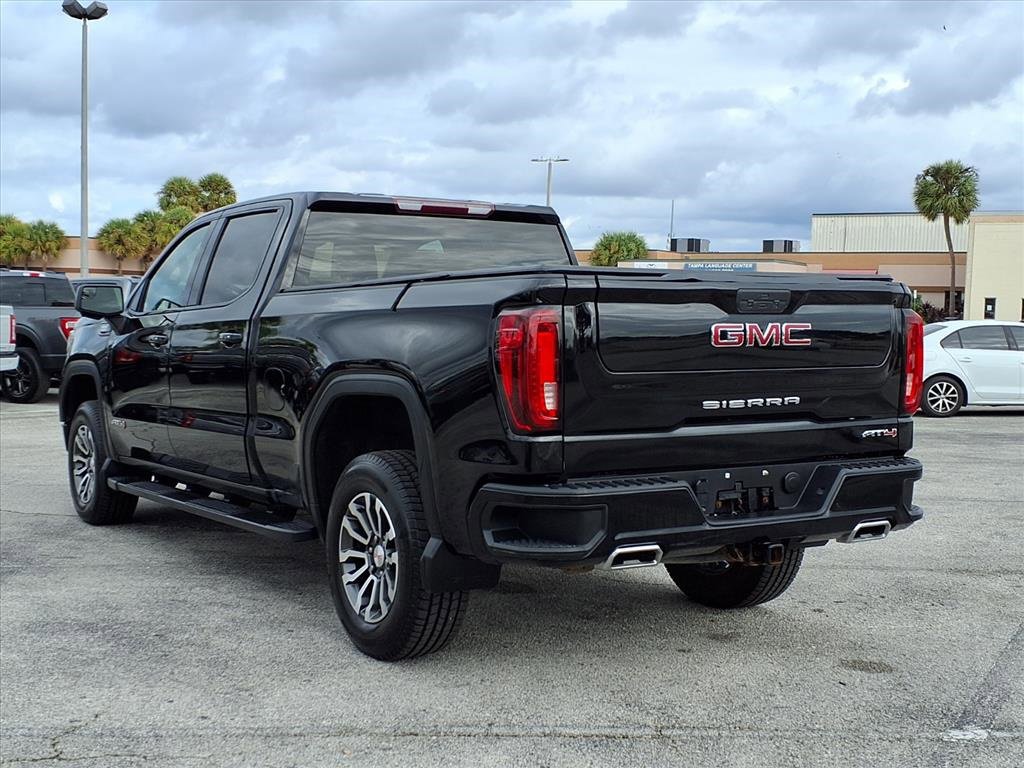 Used 2022 GMC Sierra 1500 AT4 image 5