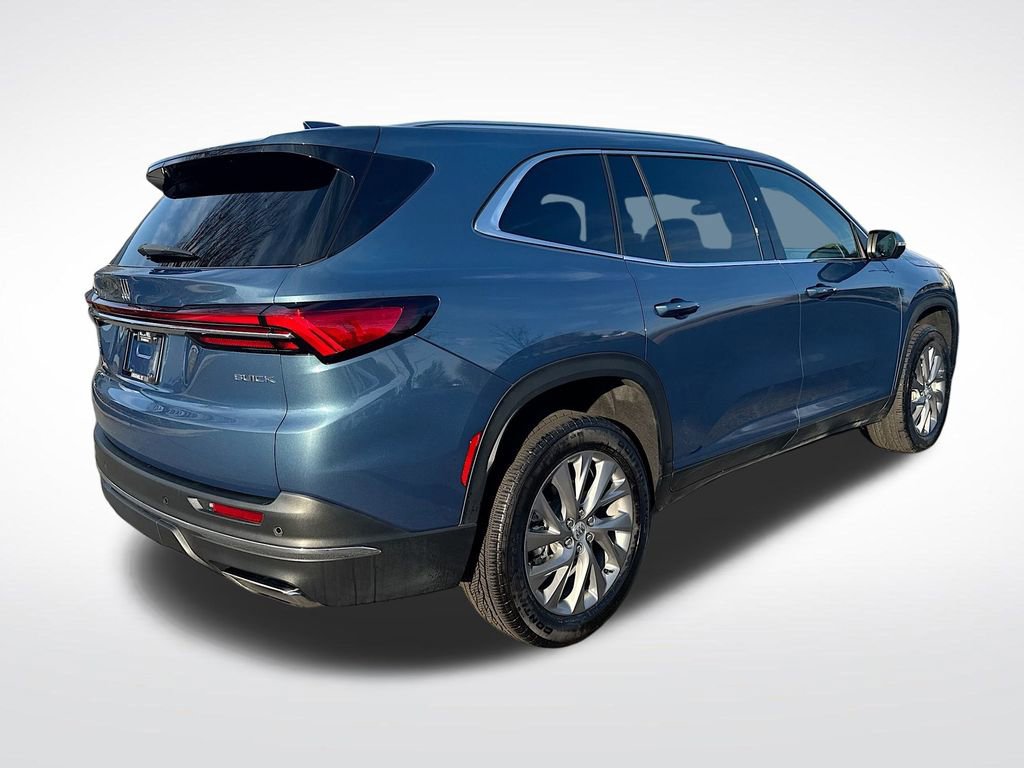 Used 2025 Buick Enclave Preferred image 7