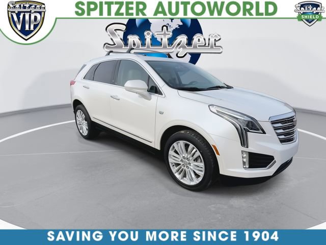 Used 2017 Cadillac XT5 Premium Luxury image 2