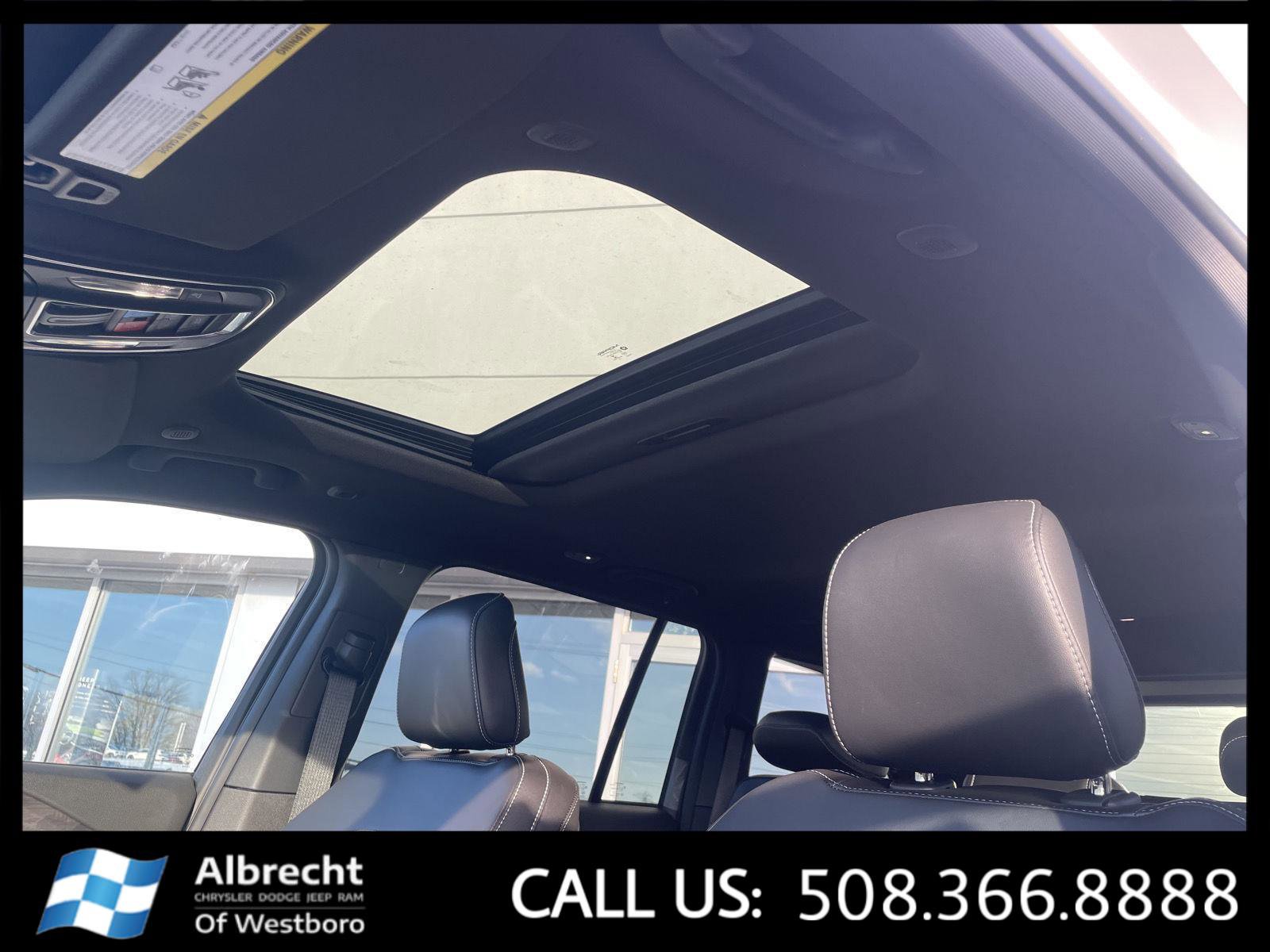 New 2026 Jeep Grand Cherokee Altitude image 24