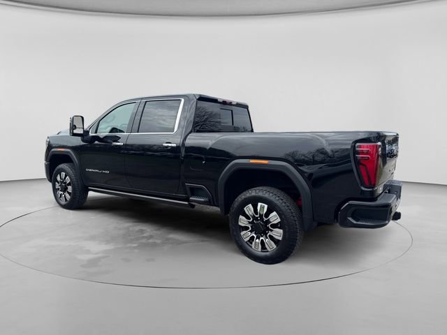 Used 2024 GMC Sierra 2500 Denali w/ Denali Reserve Package image 3