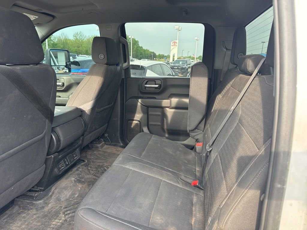 Used 2024 Chevrolet Silverado 2500 Custom w/ Custom Value Package AWD/4WD image 8