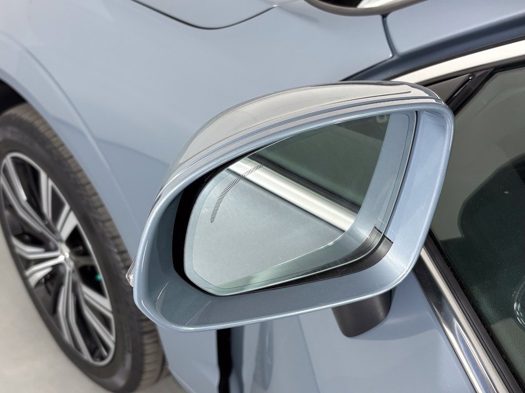 Used 2023 Volvo XC60 B5 Plus w/ Protection Package Premier FWD image 14
