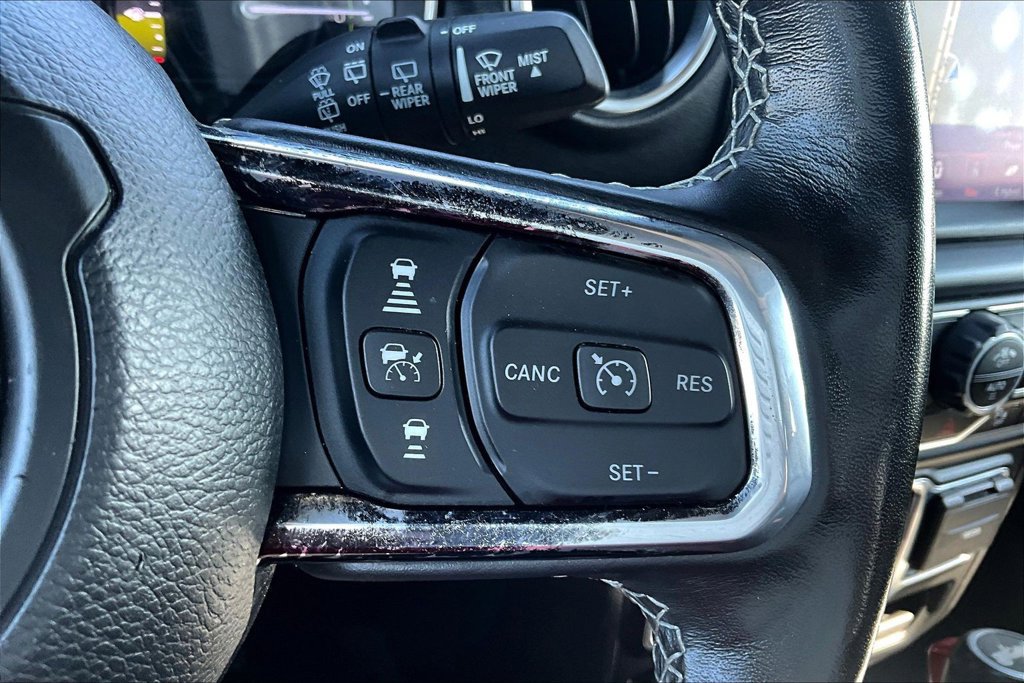 Used 2021 Jeep Wrangler Unlimited Sahara w/ Cold Weather Group AWD/4WD image 21