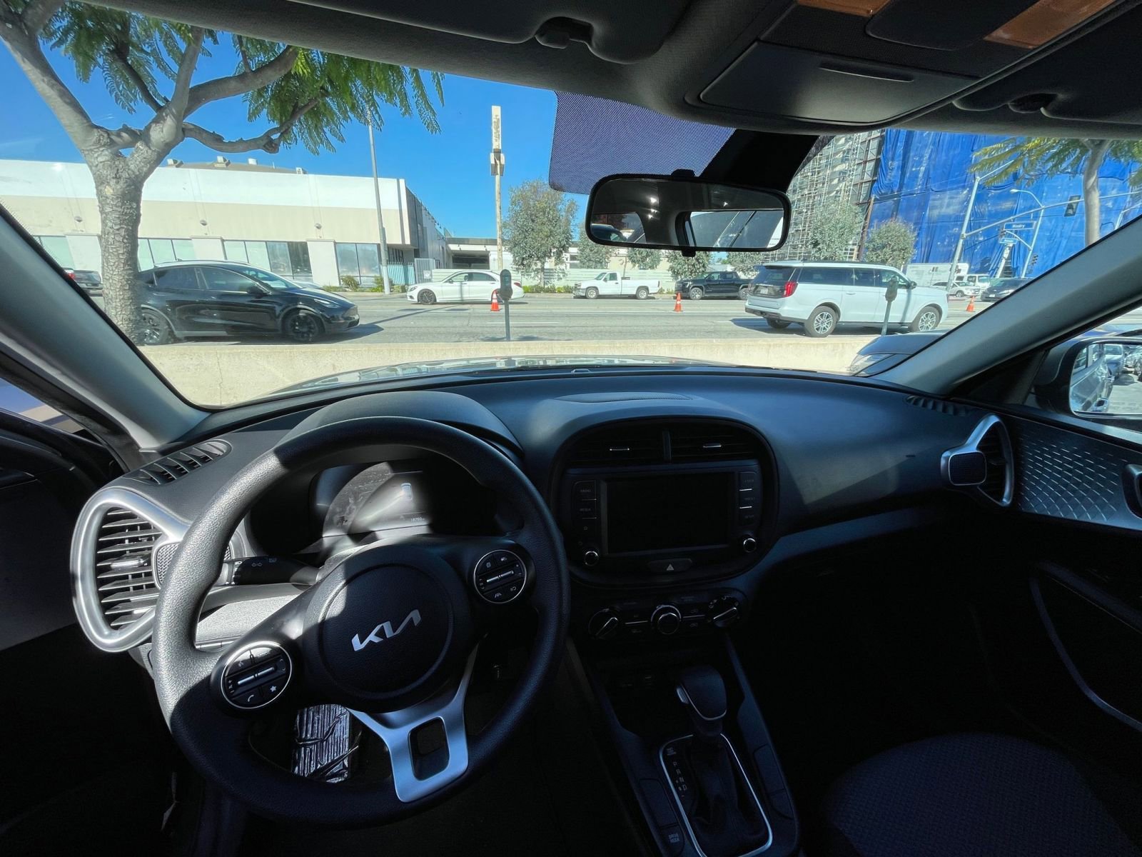 Used 2025 Kia Soul LX w/ LX Technology Package image 33