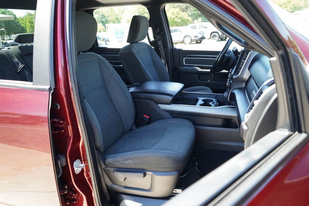 Used 2020 RAM 3500 Big Horn w/ Night Edition image 39