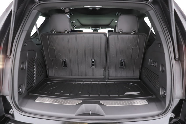 Used 2026 GMC Yukon Denali Ultimate w/ LPO, Floor Liner Package AWD/4WD image 34