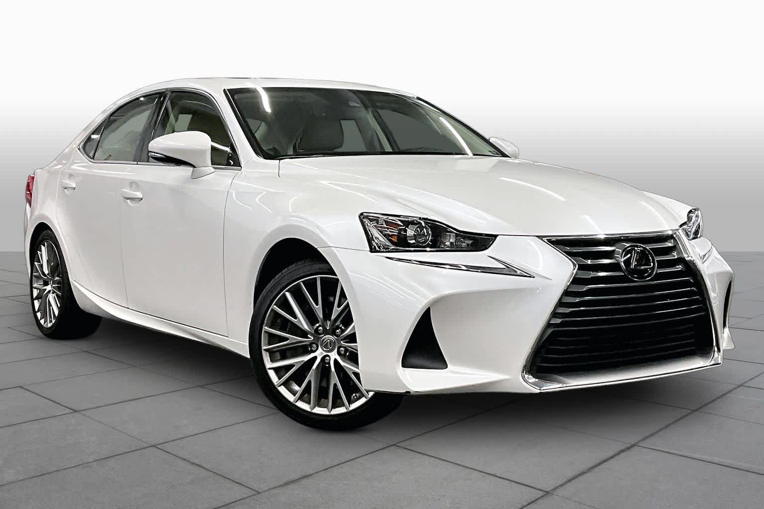 Used 2018 Lexus IS 300 w/ Accessory Package 2 RWD image 2