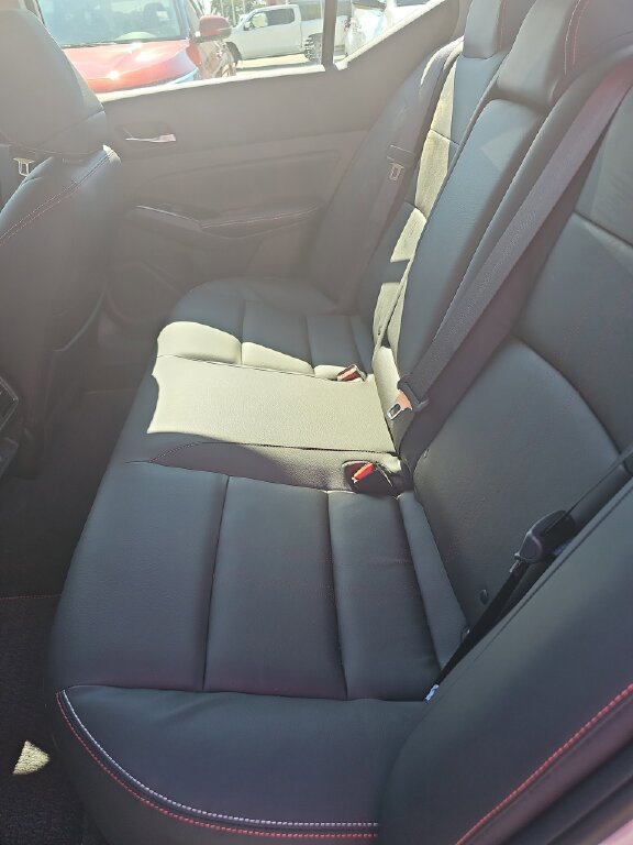 Used 2024 Nissan Altima 2.0 SR image 3