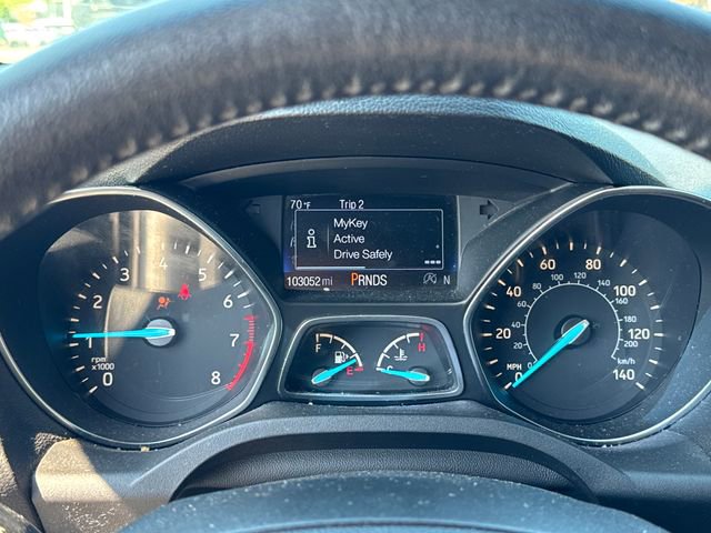 Used 2018 Ford Escape SEL FWD image 16