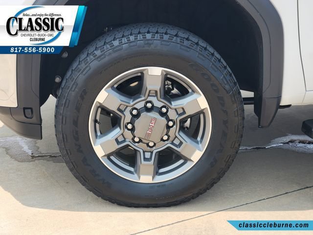 Used 2026 GMC Sierra 2500 SLT w/ SLT Premium Package AWD/4WD image 13