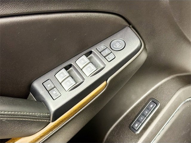 Used 2020 GMC Yukon XL Denali image 17