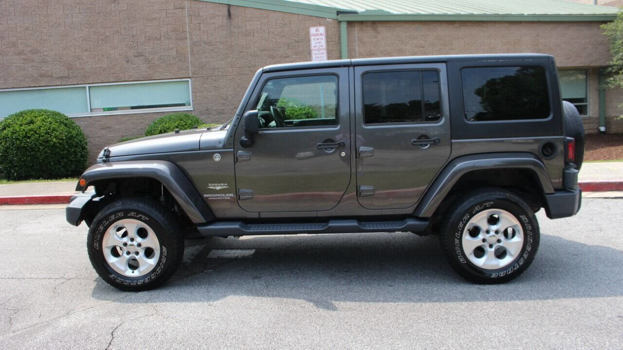 Used 2014 Jeep Wrangler Unlimited Sahara w/ Connectivity Group image 6
