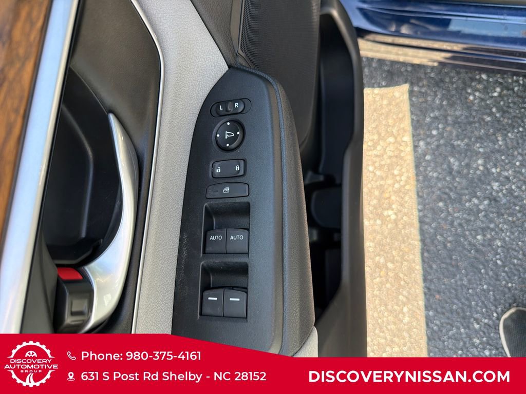 Used 2018 Honda CR-V EX image 11