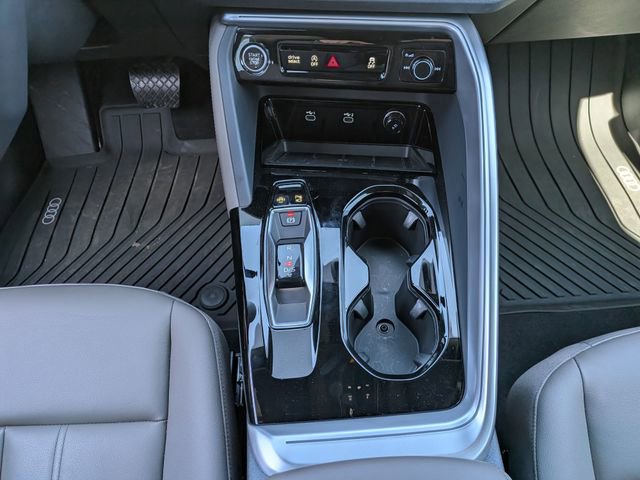 Used 2025 Audi Q5 Premium w/ Convenience Package AWD/4WD image 29