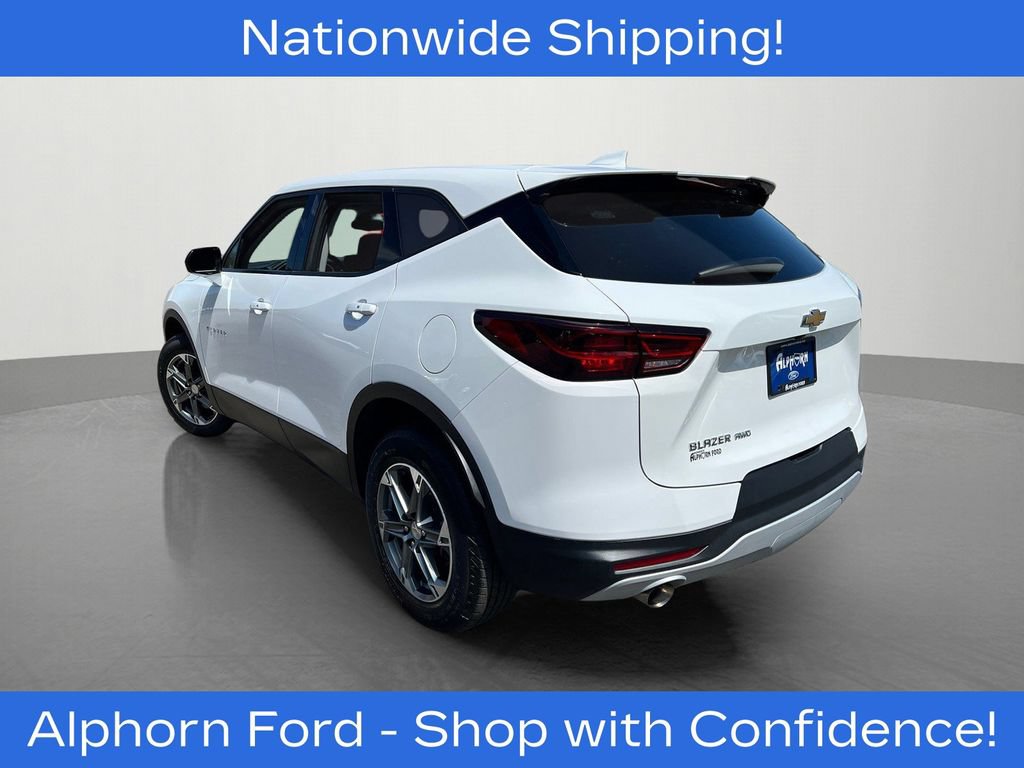 Used 2023 Chevrolet Blazer LT AWD/4WD image 4
