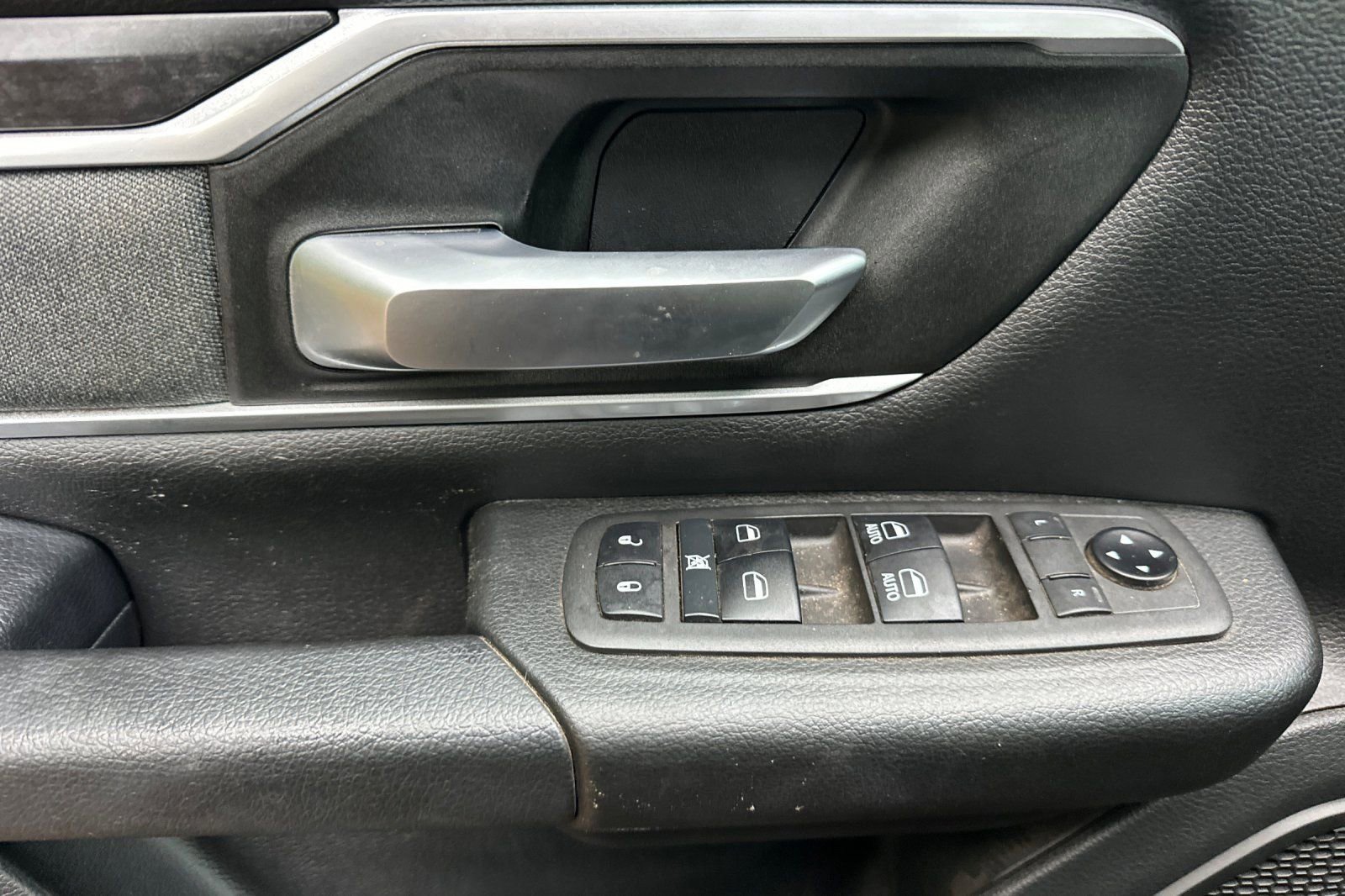 Used 2022 RAM 1500 Big Horn image 10