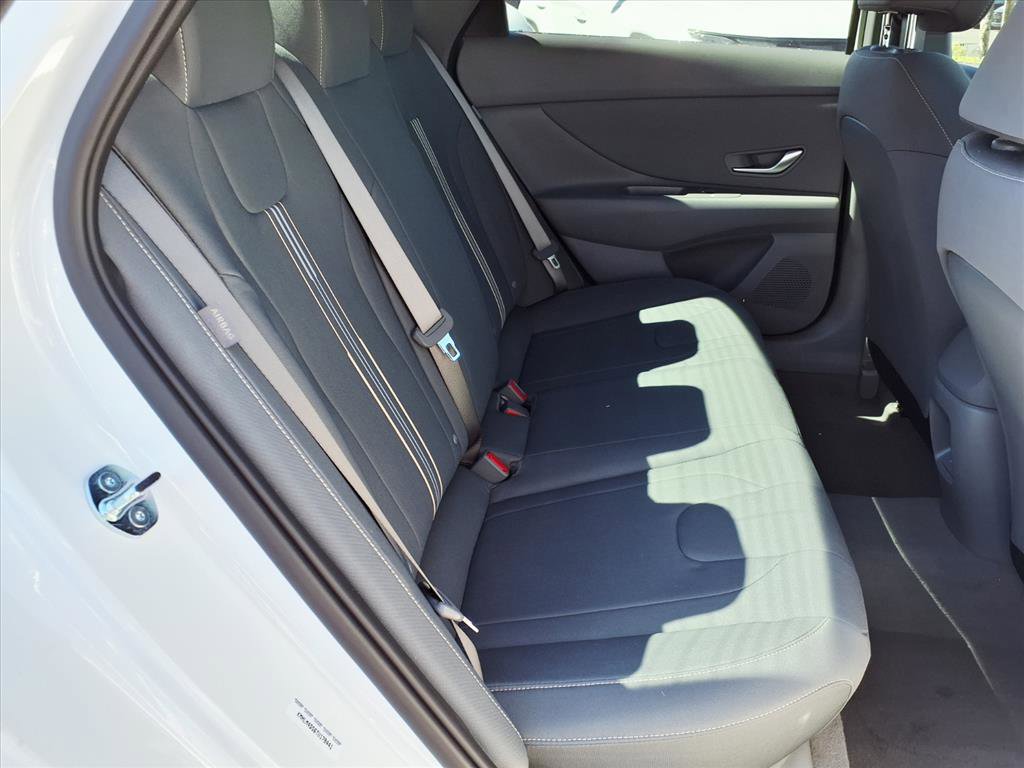 New 2026 Hyundai Elantra Sport image 9