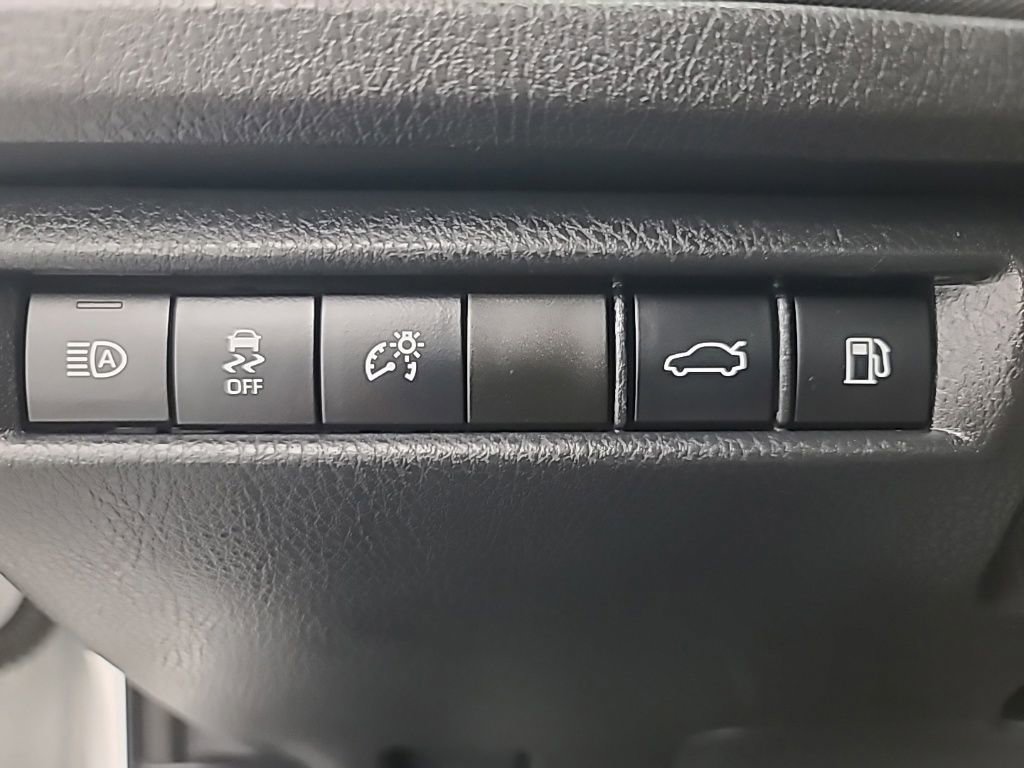Used 2026 Toyota Camry LE FWD image 26
