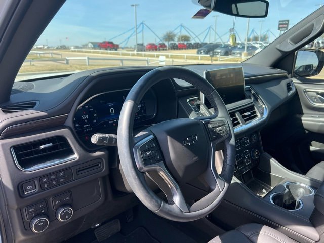 Used 2024 Chevrolet Suburban Z71 w/ Luxury Package image 7