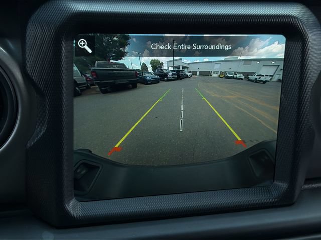 Used 2021 Jeep Gladiator Sport AWD/4WD image 25