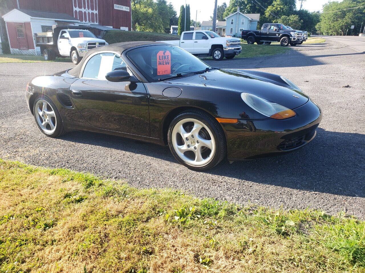Used 1999 Porsche Boxster RWD image 2