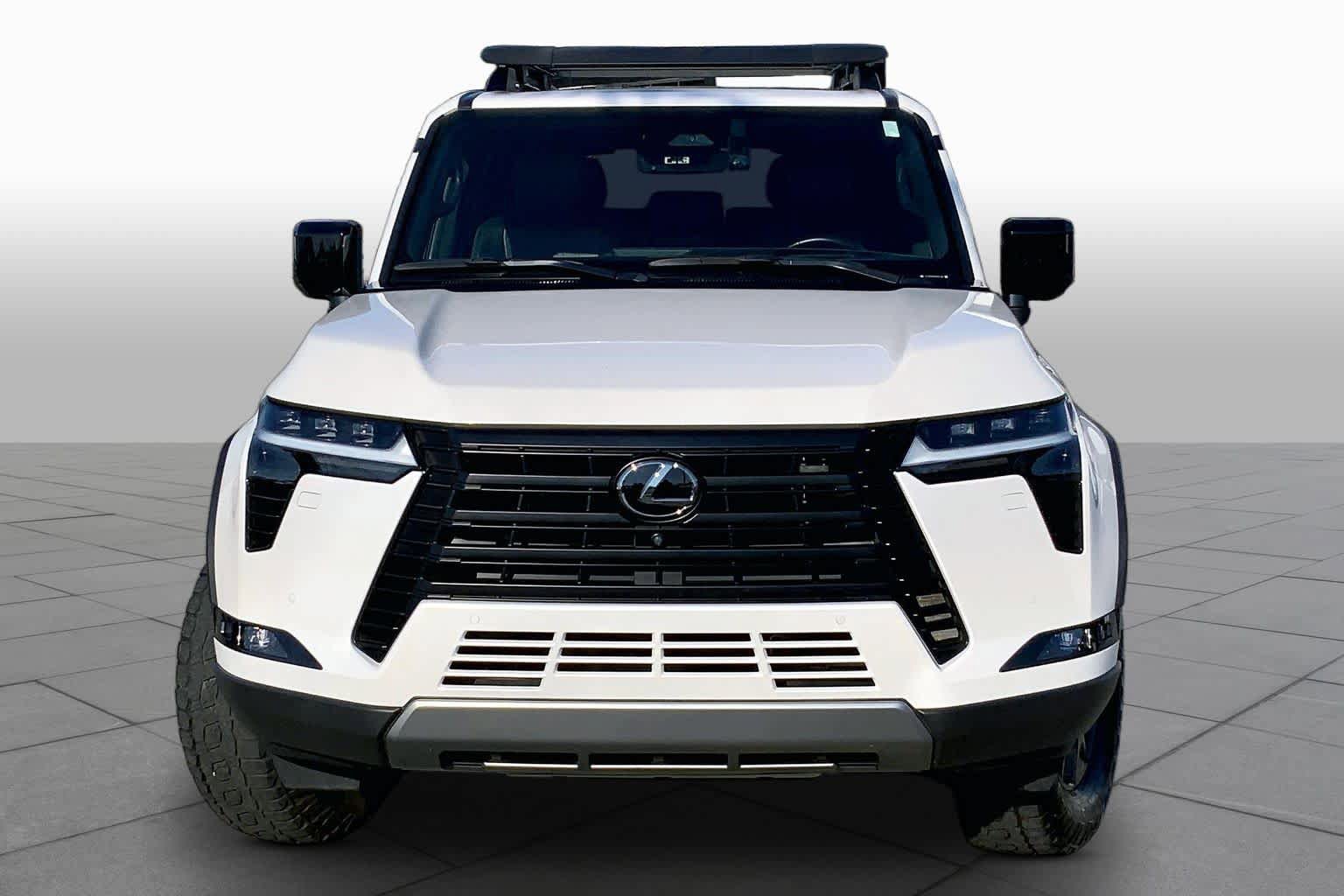 Used 2024 Lexus GX 550 AWD/4WD image 4