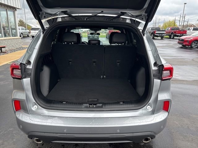 Used 2023 Ford Escape ST-Line w/ Tech Pack #1 AWD/4WD image 15