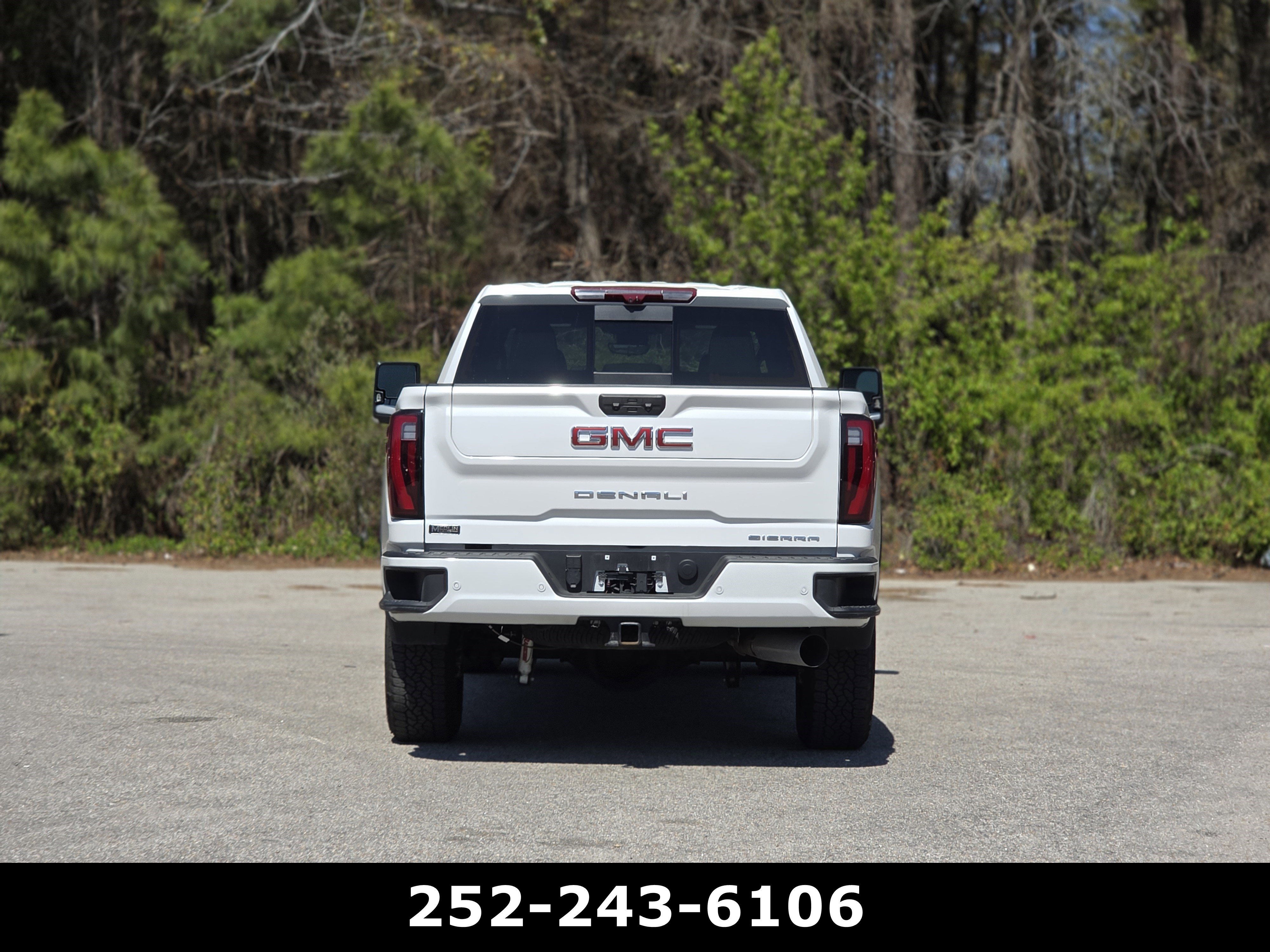 Used 2025 GMC Sierra 2500 Denali w/ Denali Reserve Package image 6