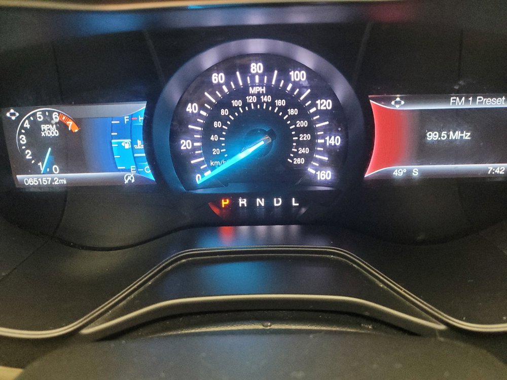 Used 2020 Ford Fusion SE FWD image 23