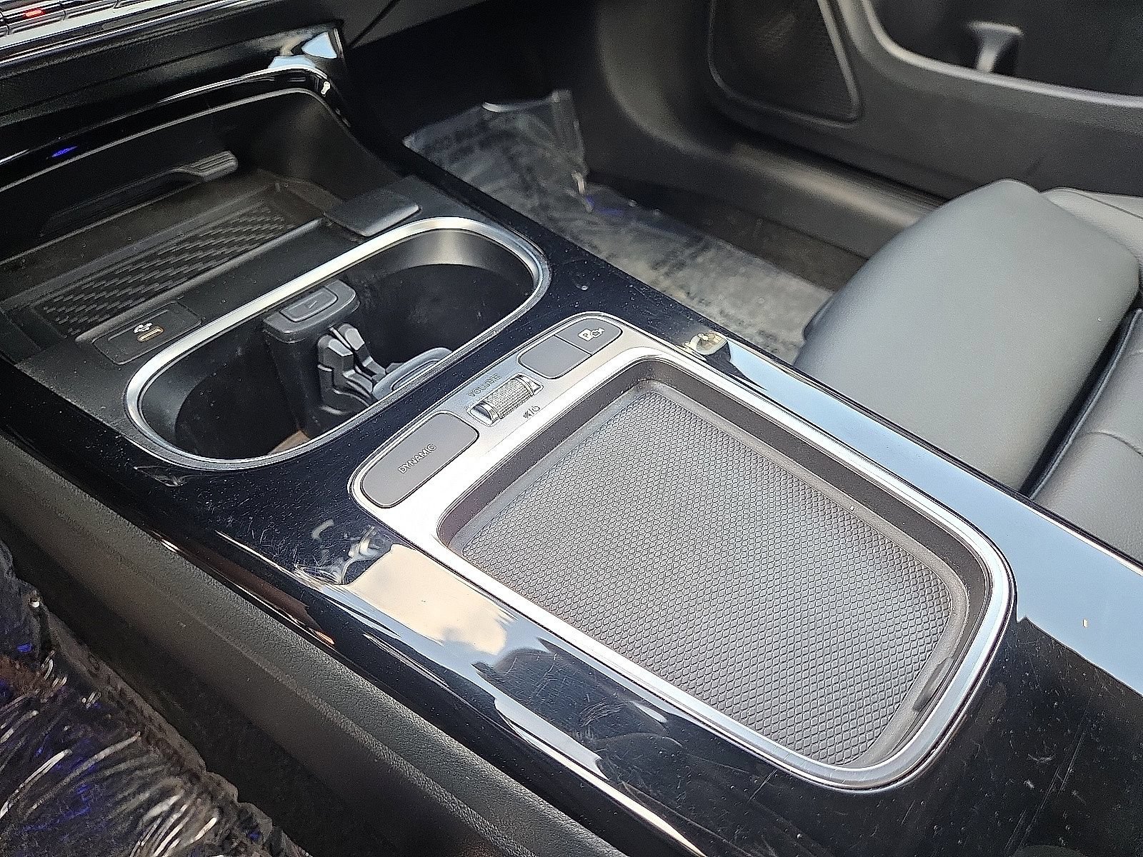 Used 2025 Mercedes-Benz CLA 250 4MATIC image 27