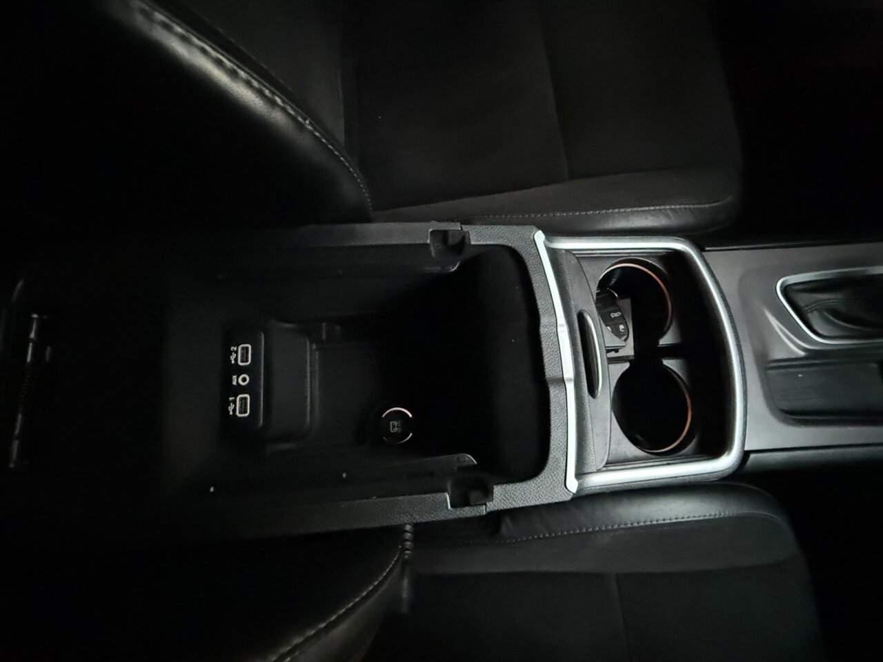 Used 2019 Dodge Charger GT w/ Plus Group RWD image 19