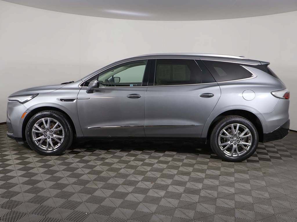 Used 2023 Buick Enclave Essence w/ Experience Buick Package AWD/4WD image 19