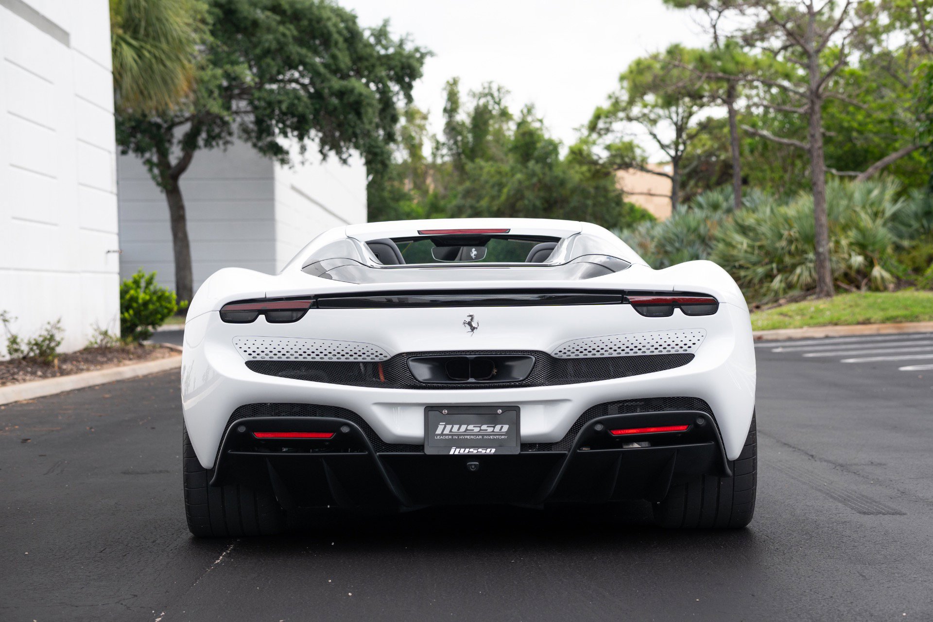 Used 2024 Ferrari 296 GTS RWD image 2