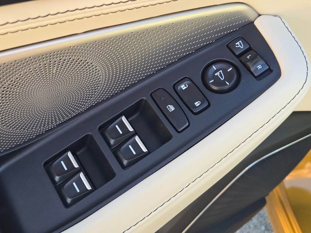 Used 2024 Acura MDX Type S image 27