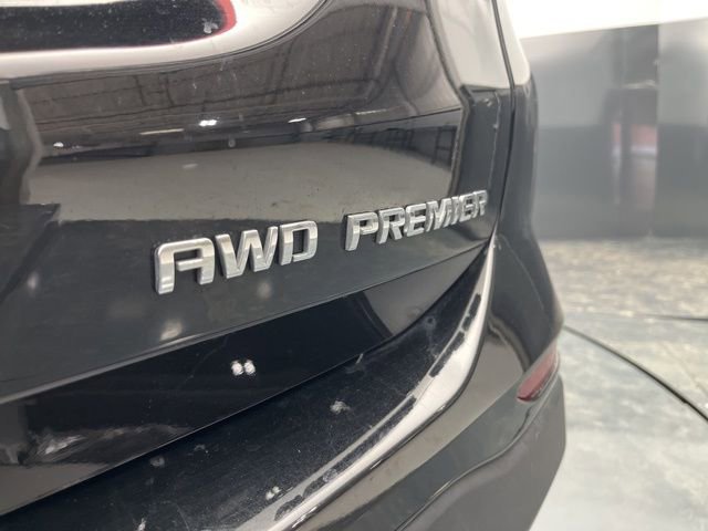 Used 2023 Chevrolet Equinox Premier image 18