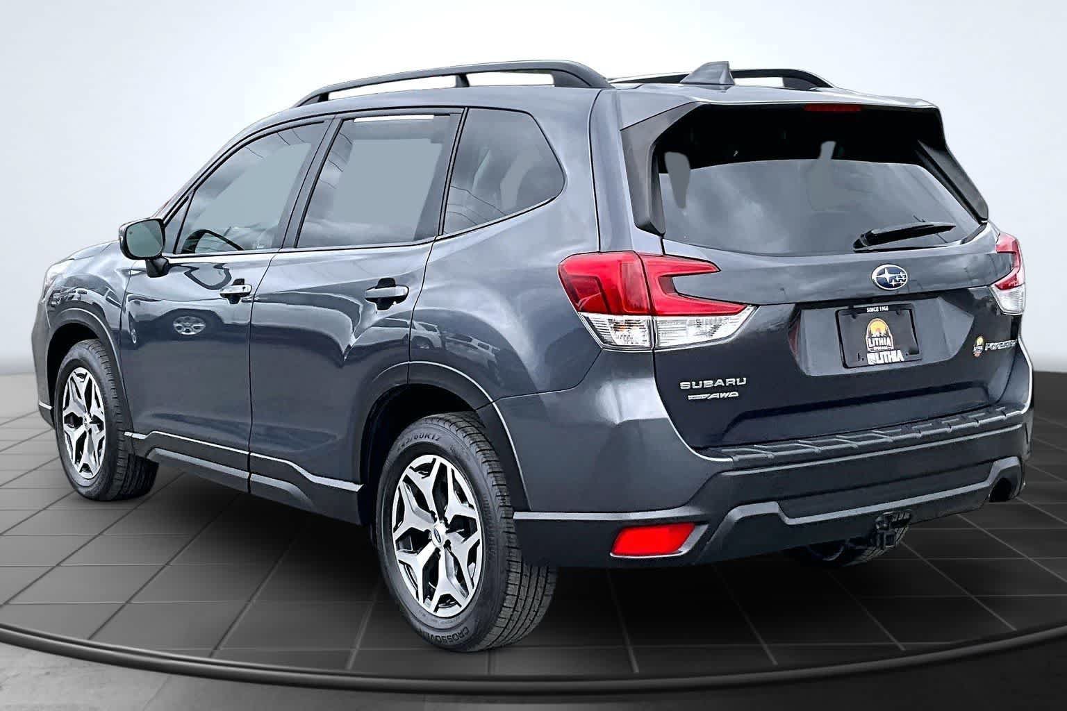 Used 2020 Subaru Forester Premium w/ Popular Package #1 AWD/4WD image 4