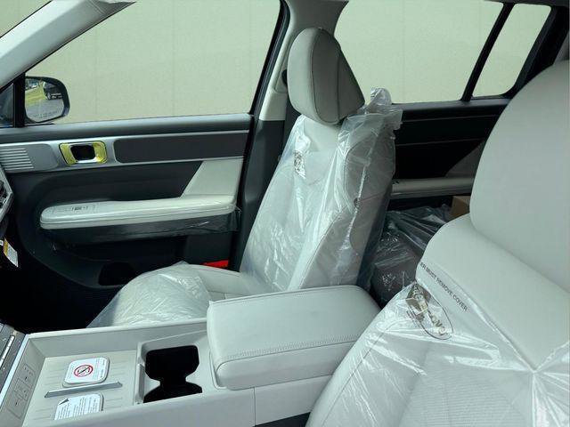 New 2026 Hyundai Santa Fe SEL FWD image 9