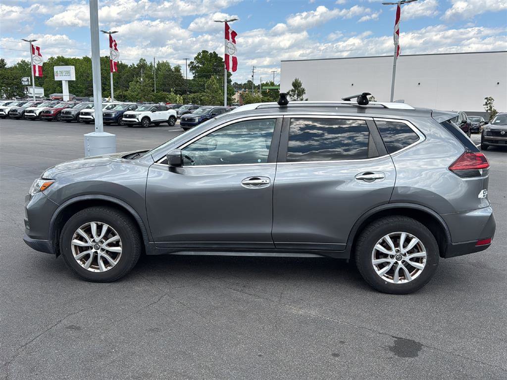 Used 2019 Nissan Rogue SV AWD/4WD image 10
