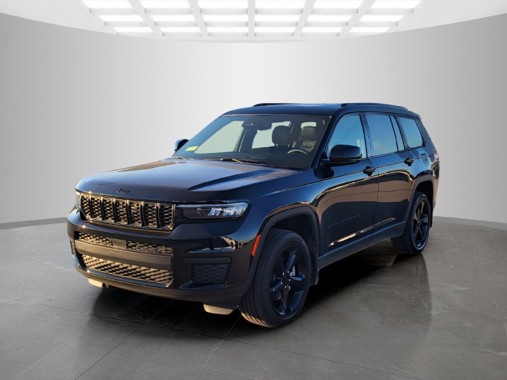 Used 2025 Jeep Grand Cherokee L Altitude AWD/4WD image 7