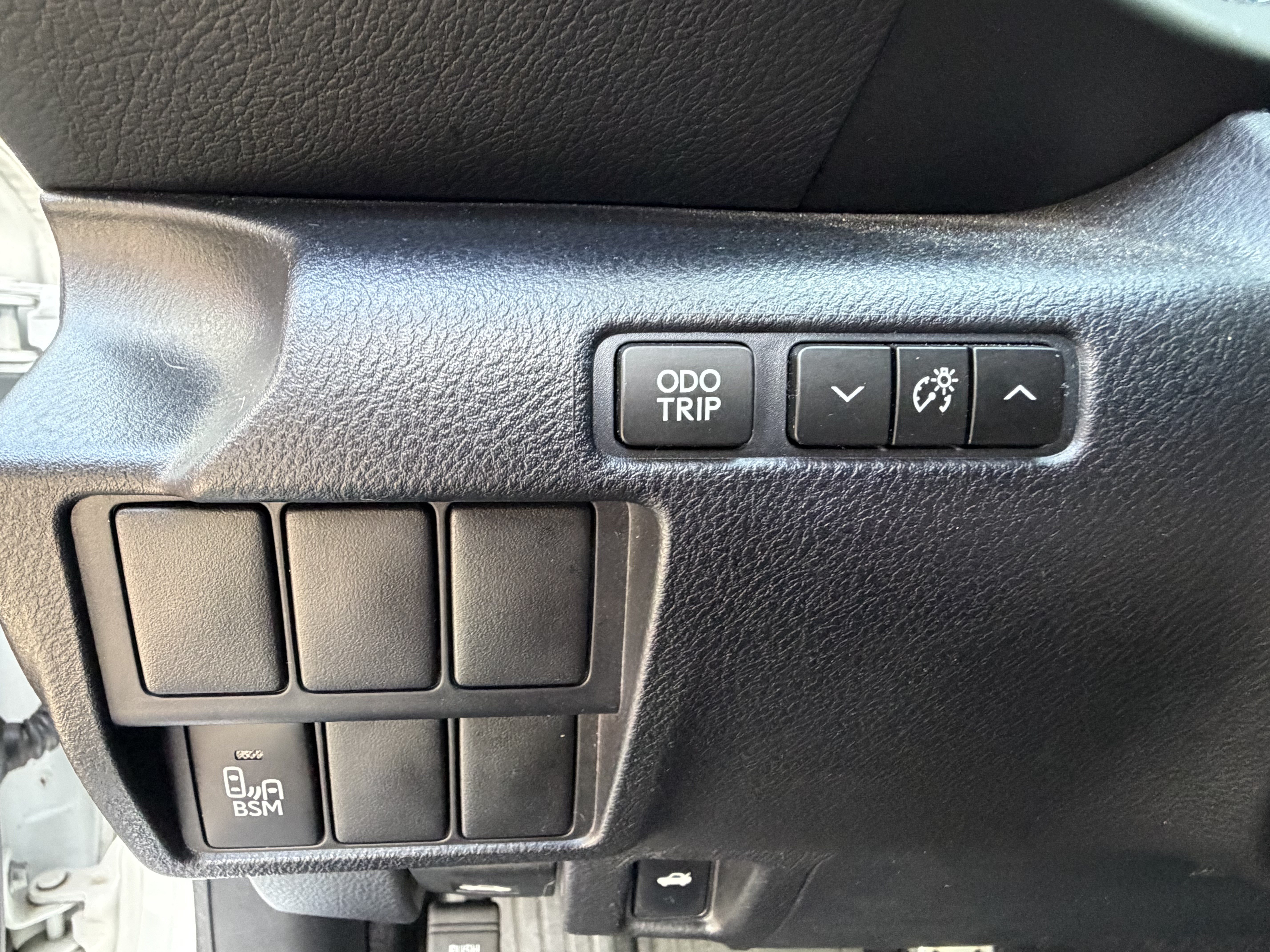 Used 2016 Lexus IS 300 AWD w/ F Sport Package image 15
