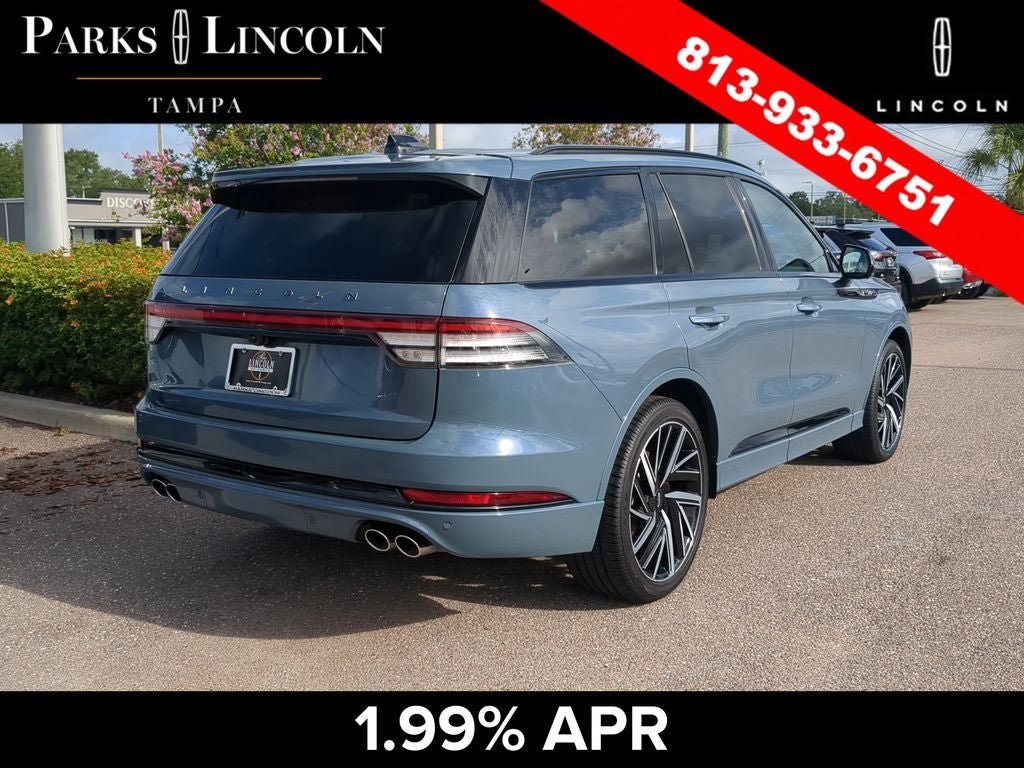 Certified 2025 Lincoln Aviator Black Label w/ Jet Appearance Package AWD/4WD image 4