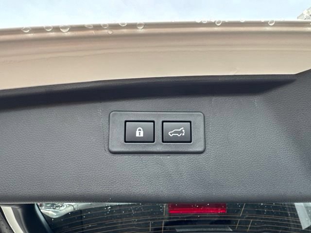 Used 2025 Subaru Outback Wilderness AWD/4WD image 21