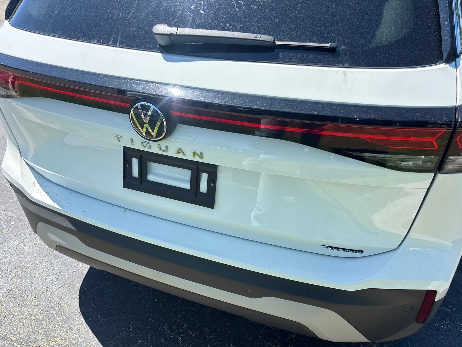 New 2026 Volkswagen Tiguan S AWD/4WD image 11