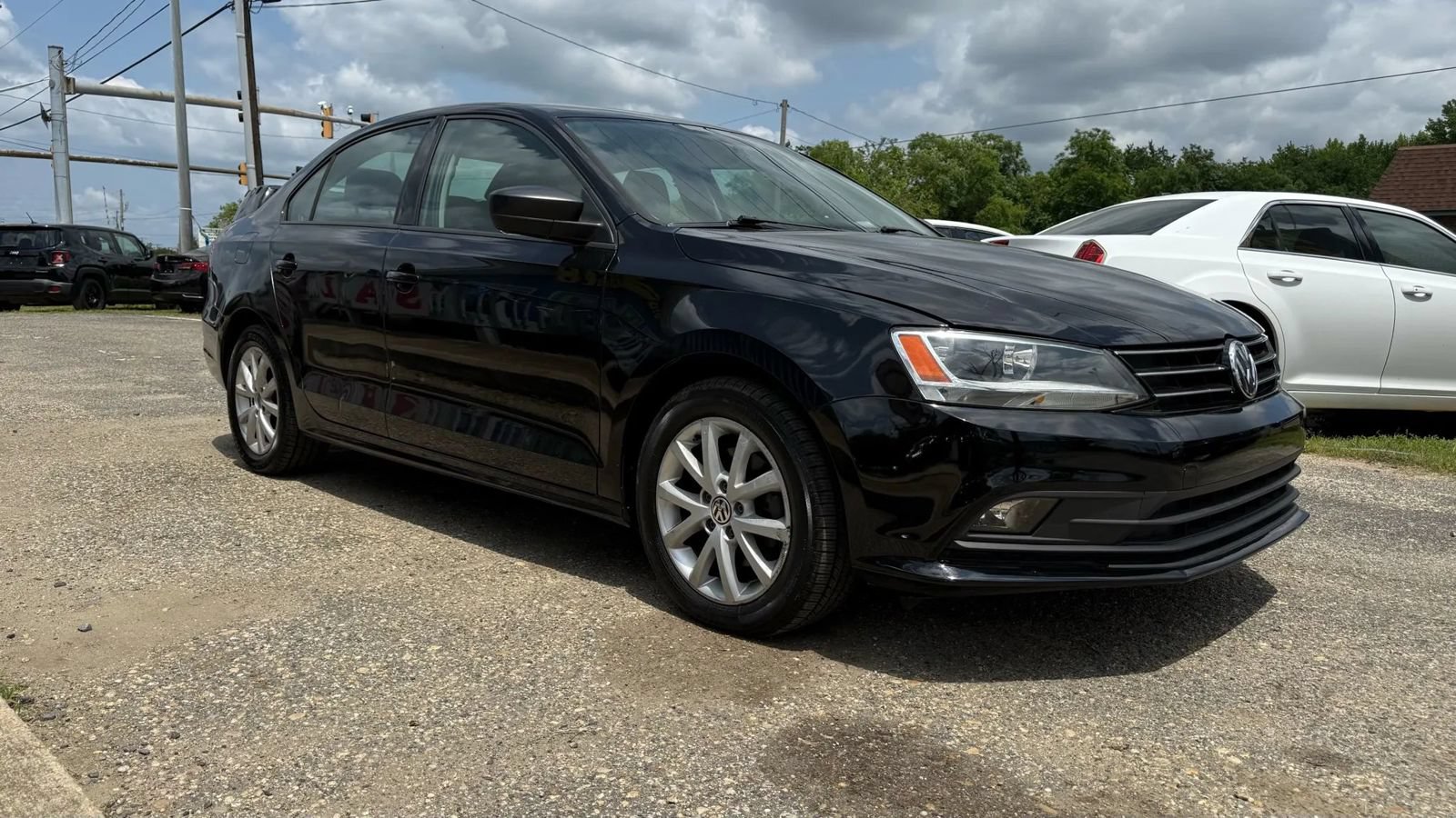 Used 2015 Volkswagen Jetta SE FWD image 4