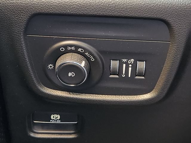 Certified 2023 Jeep Grand Cherokee L Limited w/ Luxury Tech Group II AWD/4WD image 22